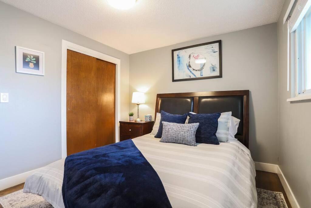 New Modern W/ Beautiful Finishes! Apartment *